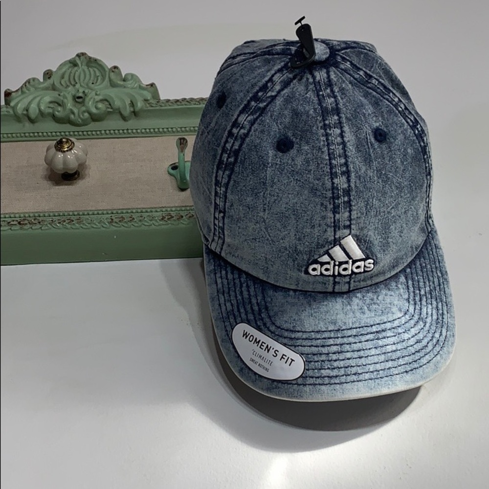 NWT Women’s Saturday Plus Denim Wash / White Cap - Picture 8 of 8